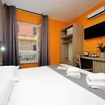 Quo Vadis Inn